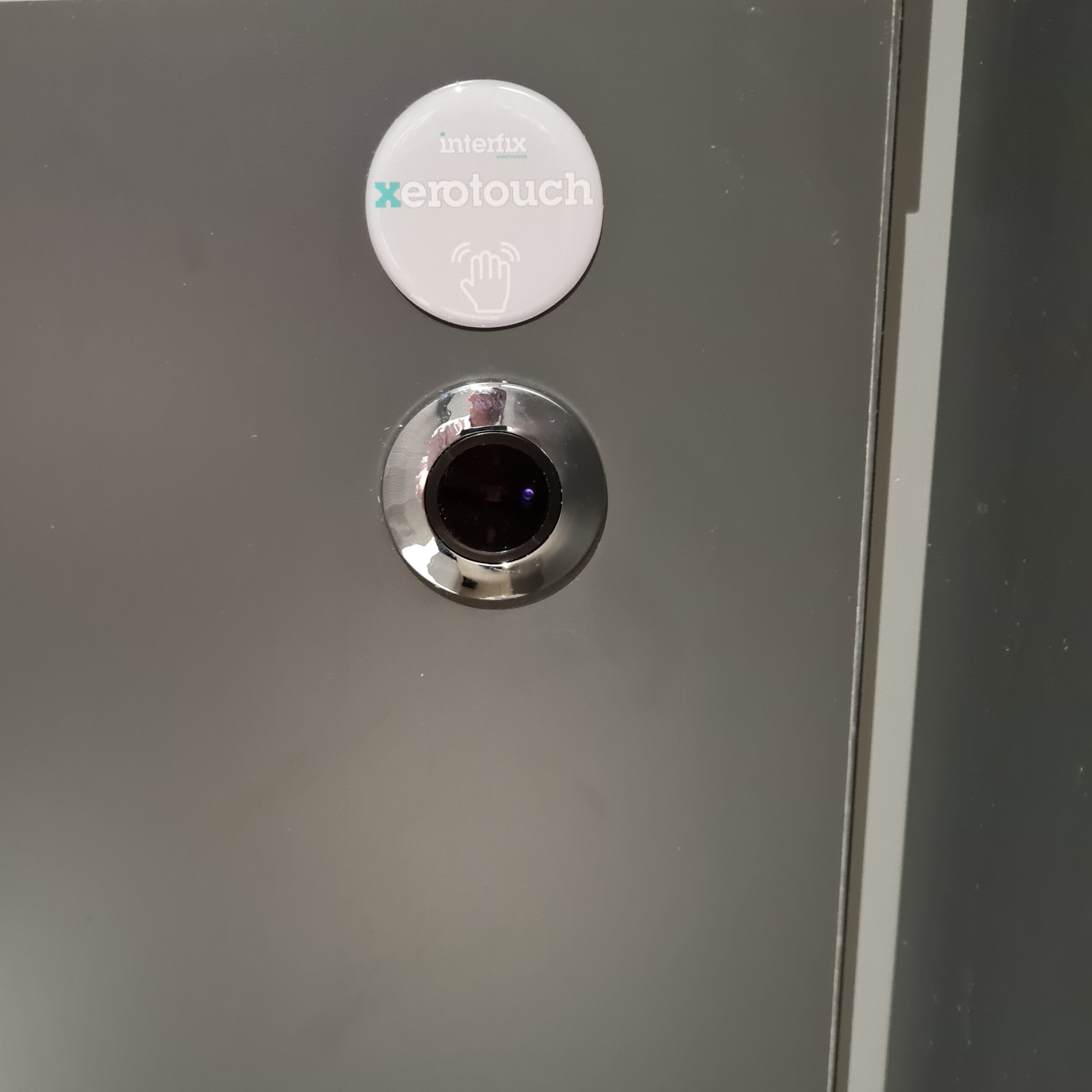 WC sensor flush