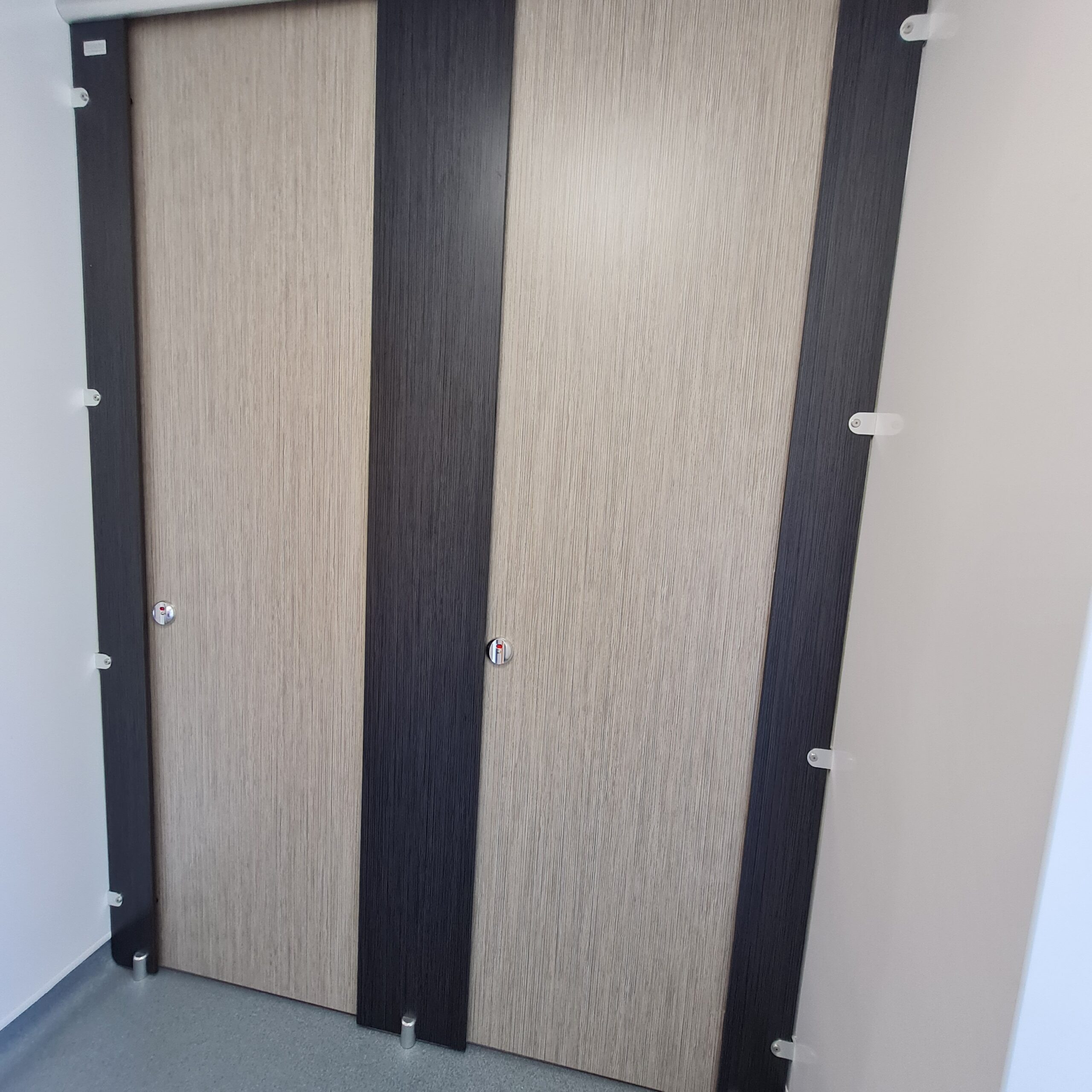full height cubicles