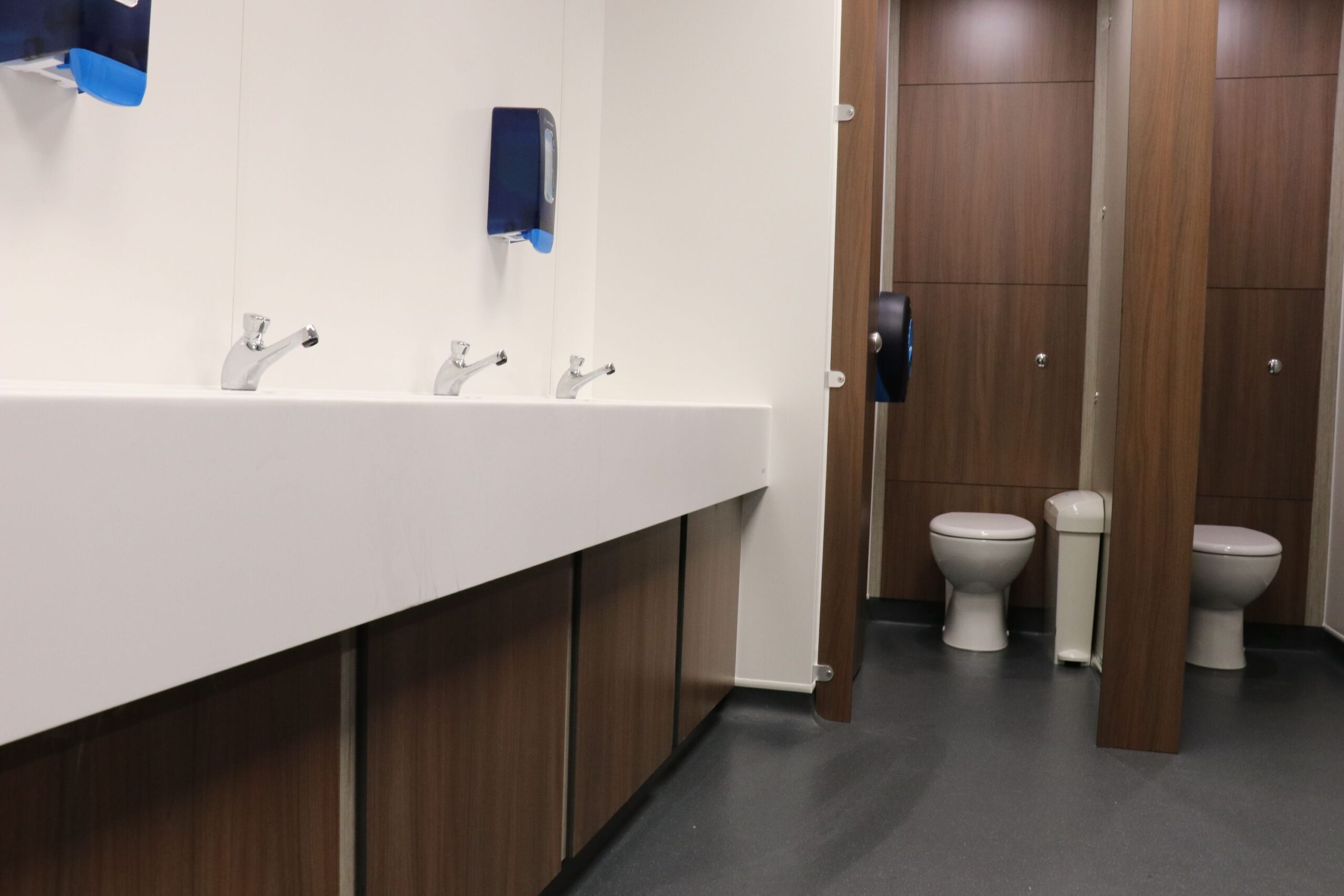 vanity unit