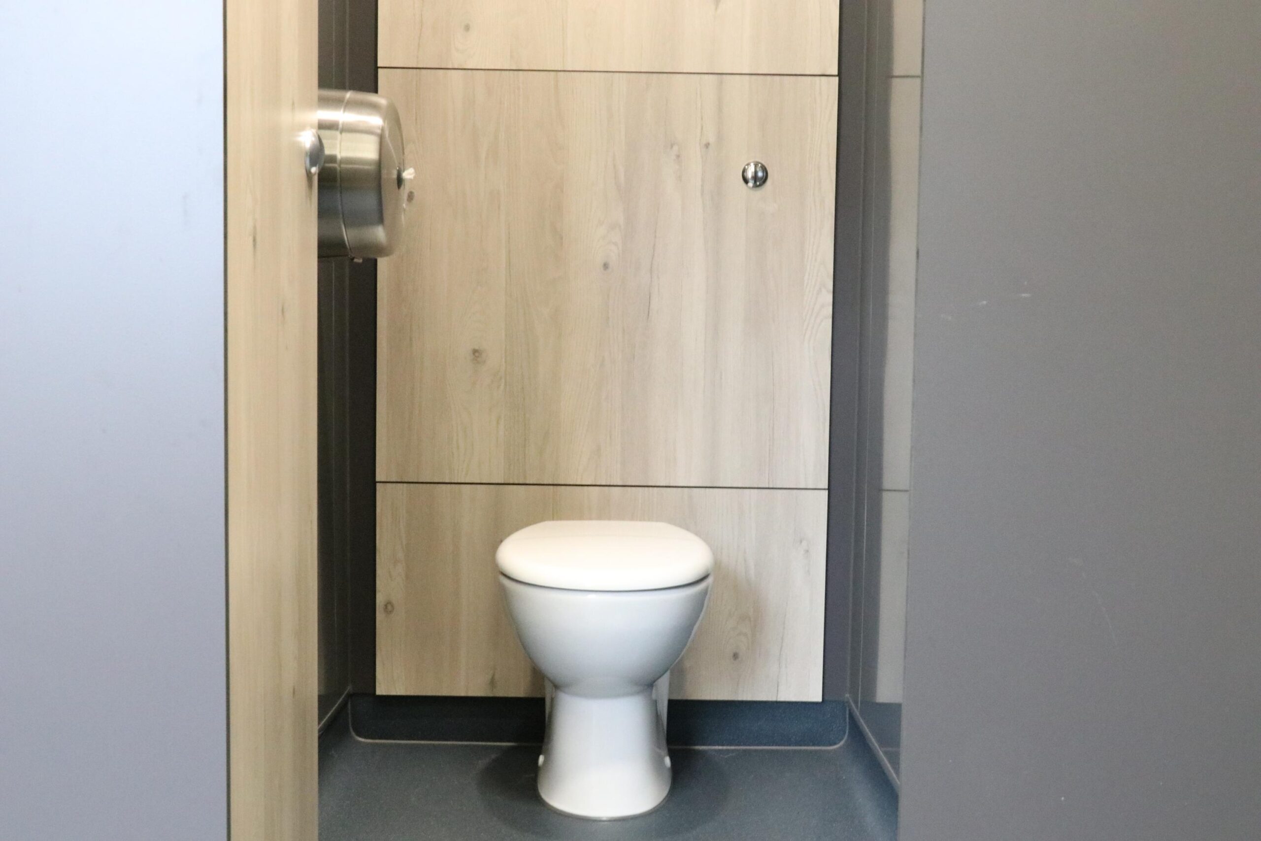 wc cubicle