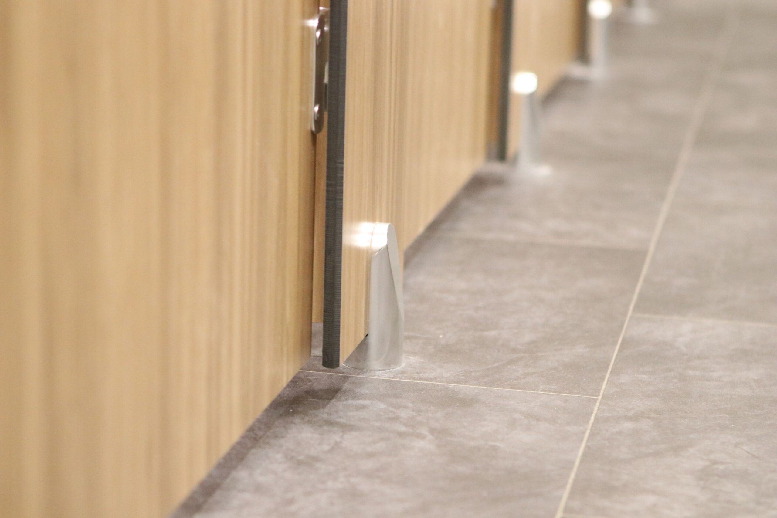 toilet cubicle