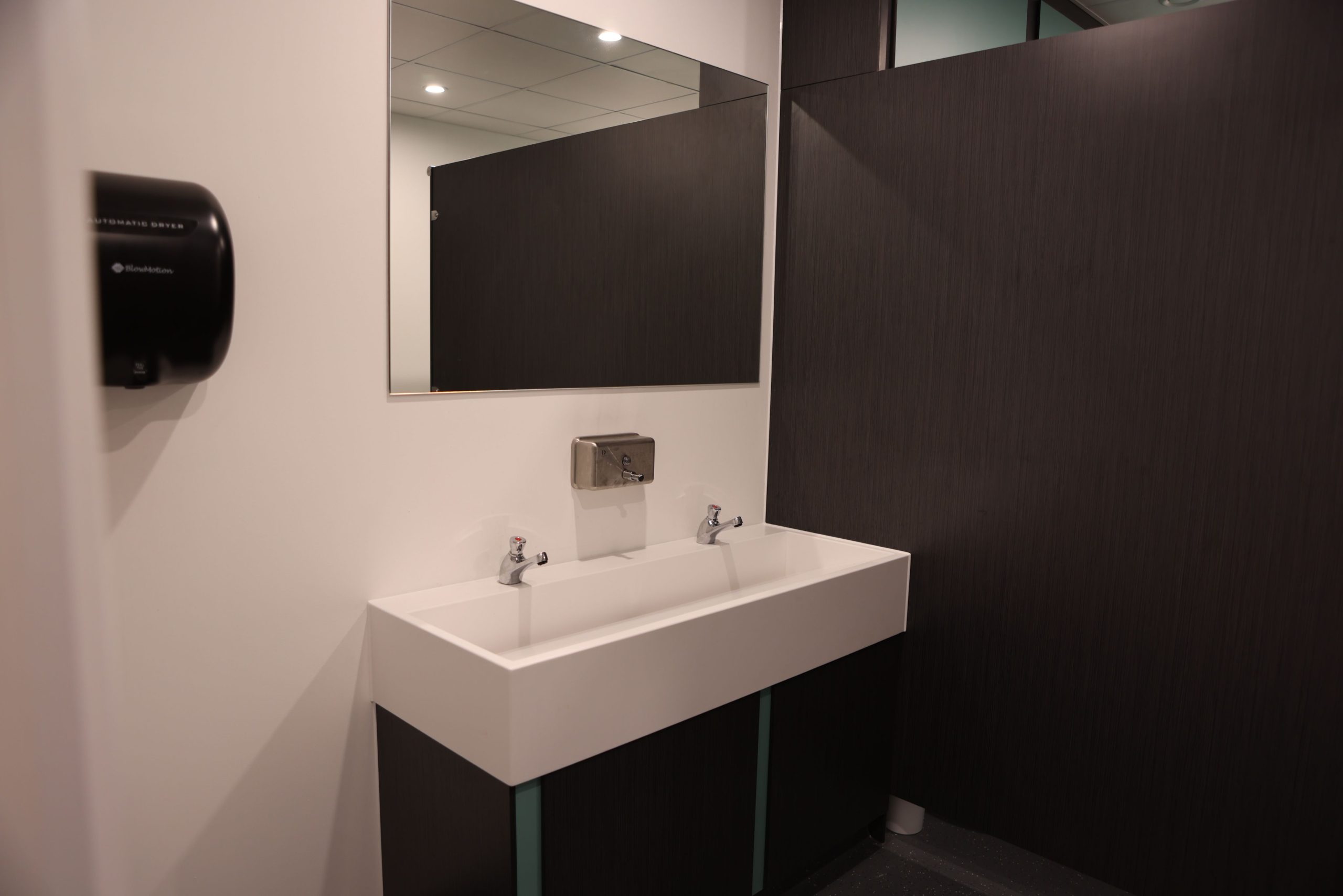 179A1624 vanity unit with washtrough