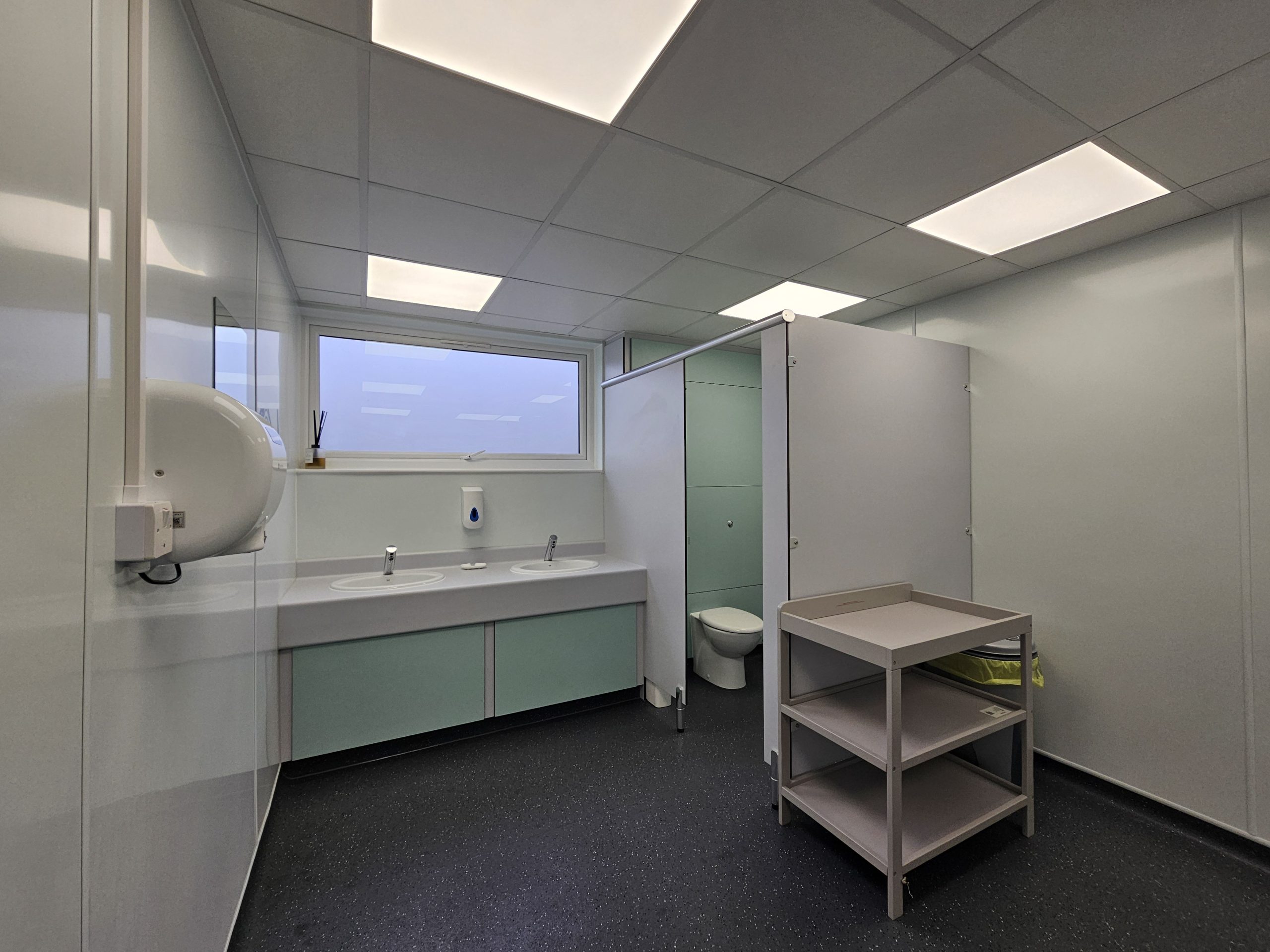 spacious toilet area