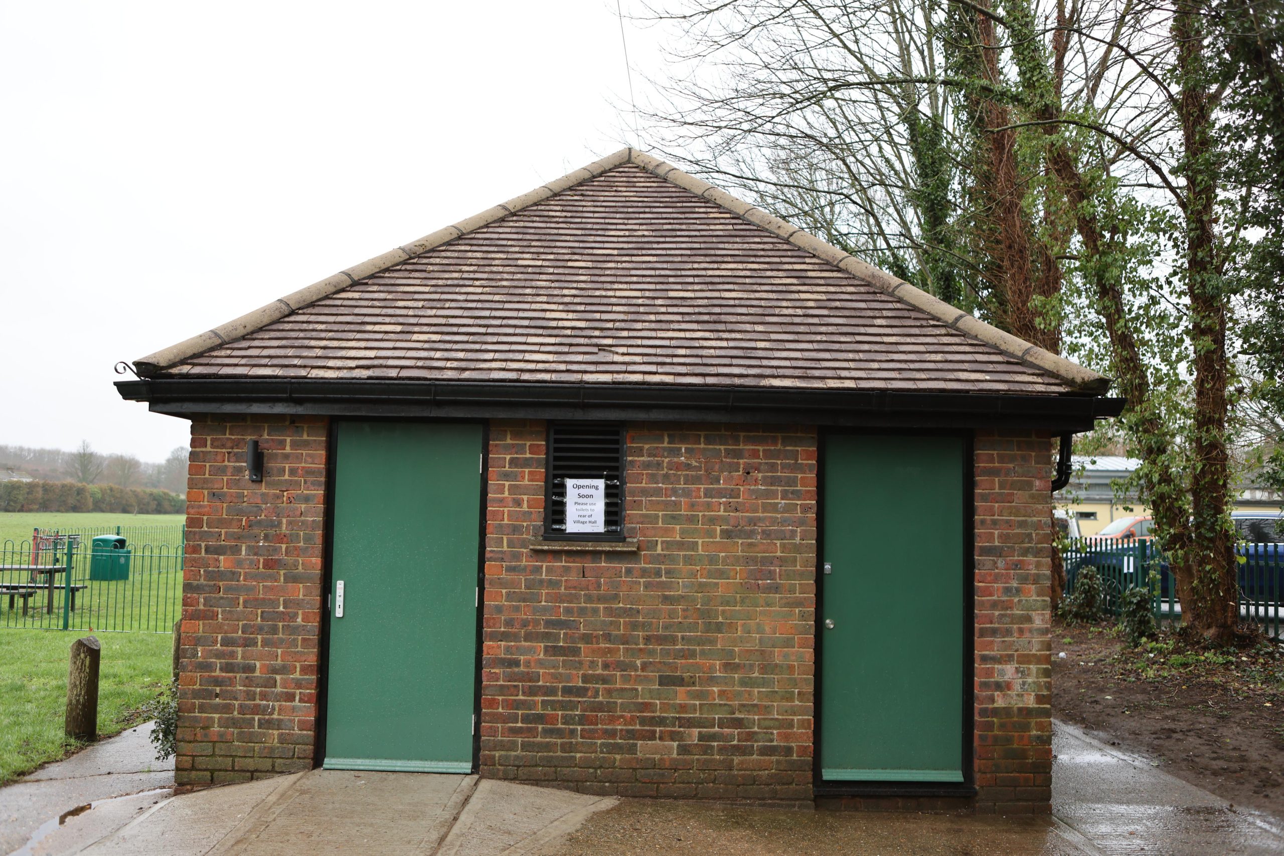 chartham parish council public toilets